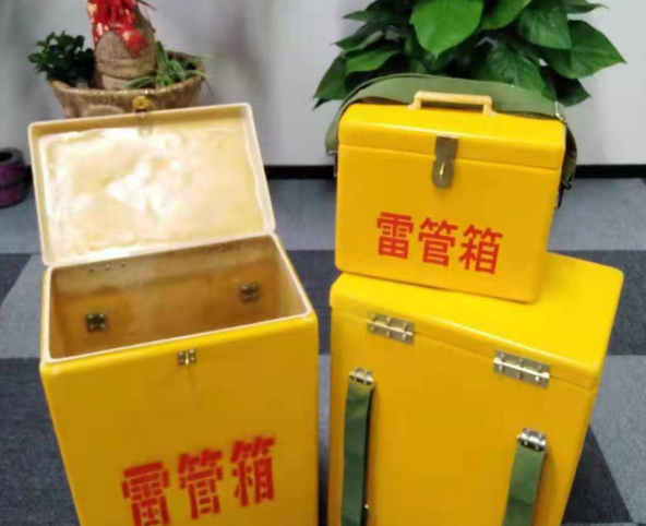 毛道乡玻璃钢雷管箱有哪些特点